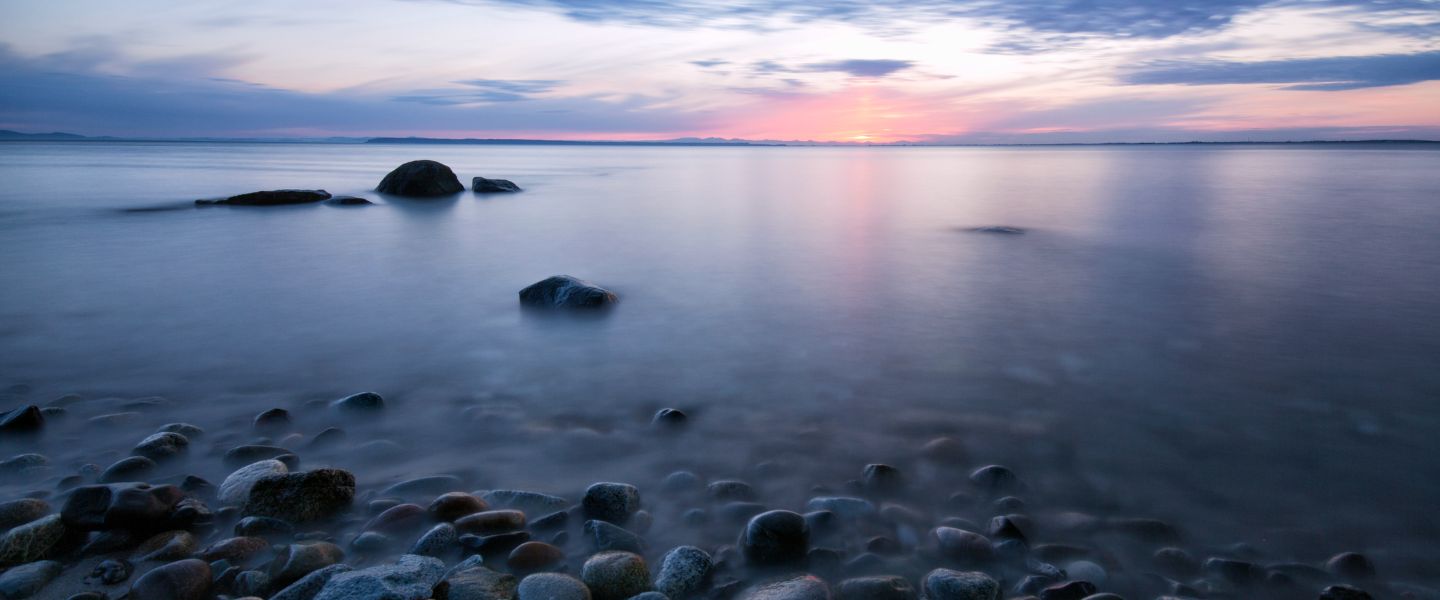 AnthonyBritneff's tweet card. Raw sewage from ships, recreational boats and homes is contaminating B.C. waters.