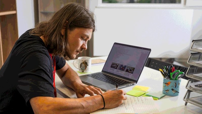 NSPCCLearning's tweet card. The NSPCC’s CASPAR safeguarding awareness newsletter brings you the latest child protection news and resources. Here are the highlights from September: 🟢 At the beginning of the month, the Childre...