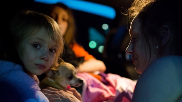 warnicam's tweet card. “Be safe” has become the anthem of some 25,000 Fort McMurray evacuees who were forced to flee northward on Tuesday.