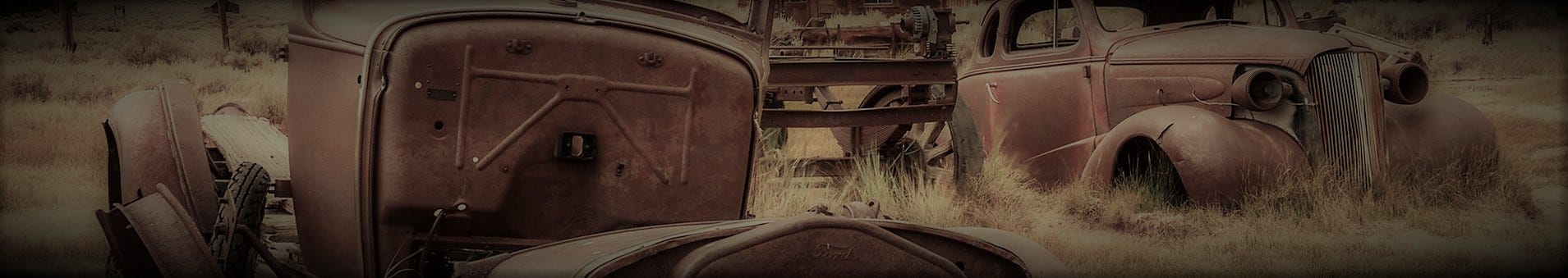 paimahesh's tweet card. A new take on the age-old question: Should you rewrite from scratch, or is that “the worst strategic mistake you can make”?