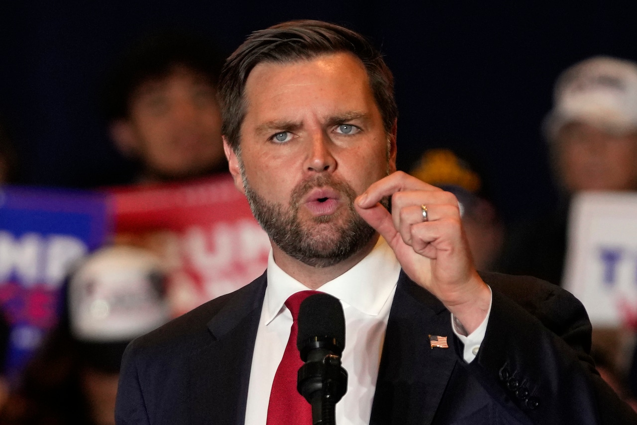 jake_zuckerman's tweet card. A surge in Hatian immigrants has set off community tensions unsupported, viral claims from conservative influencers and statements from top Republicans.