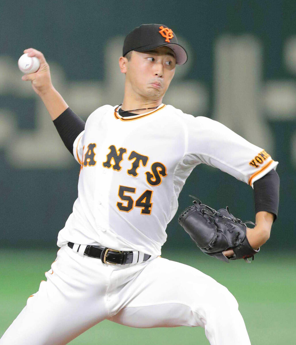 hochi_giants's tweet card. 　巨人から戦力外通告を受けた直江大輔投手（２５）が、現役引退してジャイアンツアカデミーコーチに就任することが２７日、明らかになった。