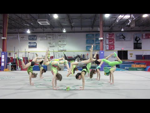 ZacharyCosta14's tweet card. St. Patrick's Day Handstands (WK 219.7) | Bratayley