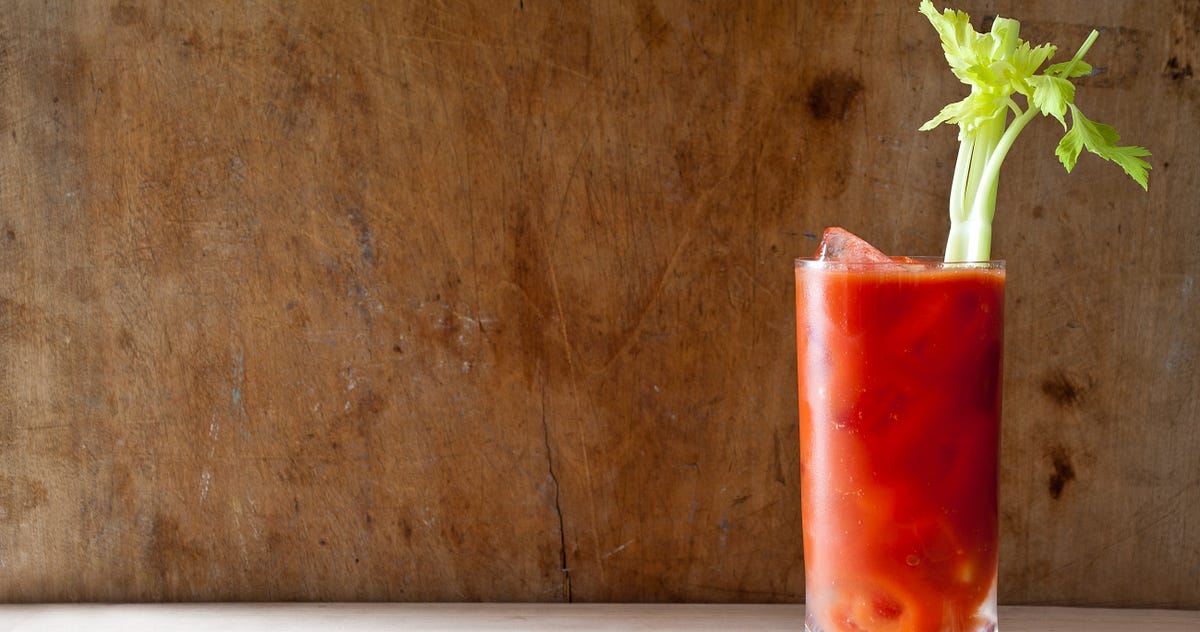 FS_Fusion_Blog's tweet card. Science says you’ll enjoy the beverage more at 35,000 feet