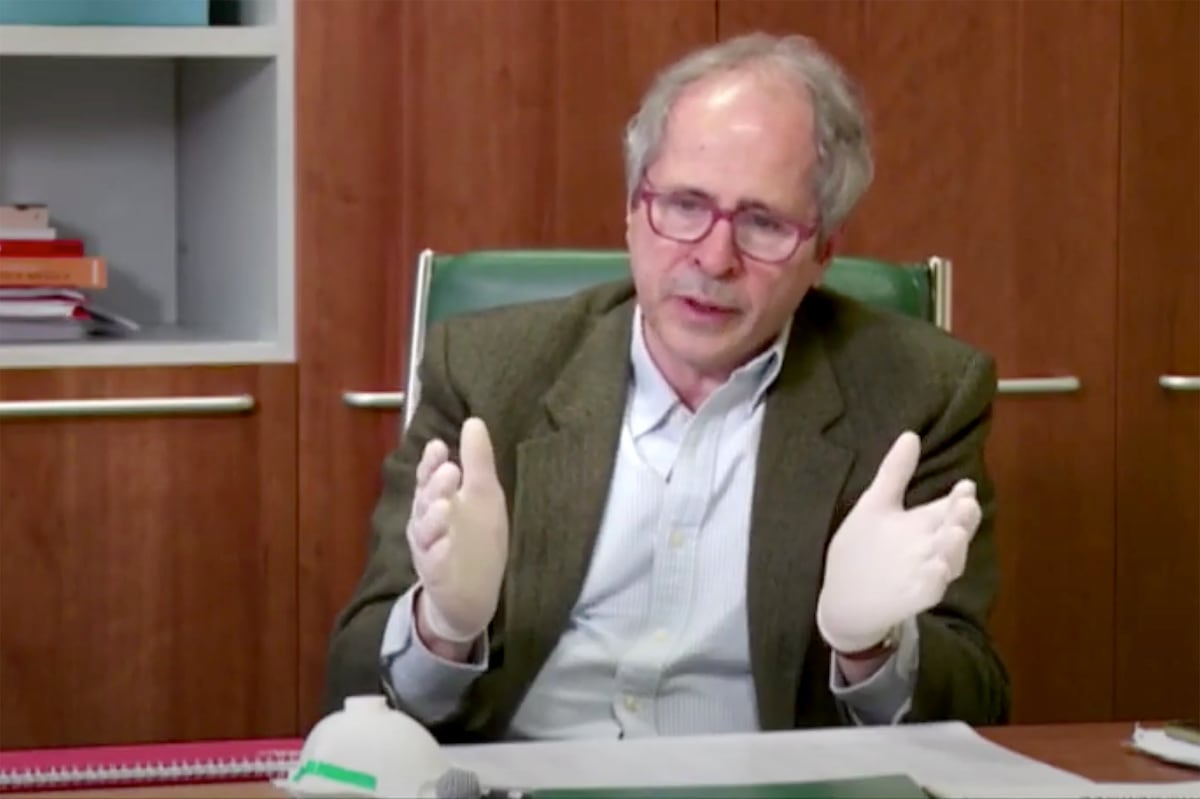 marcelinosam's tweet card. El virólogo Andrea Crisanti considera que los test masivos son la clave que explica que la región italiana de Véneto tenga hoy muchas menos víctimas que Lombardía por el coronavirus