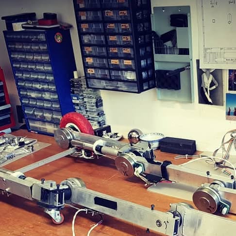 therobotstudio's tweet card. Rob Knight #humanoid #robot #3dprinted (@therobotbuilder) • Instagram photo