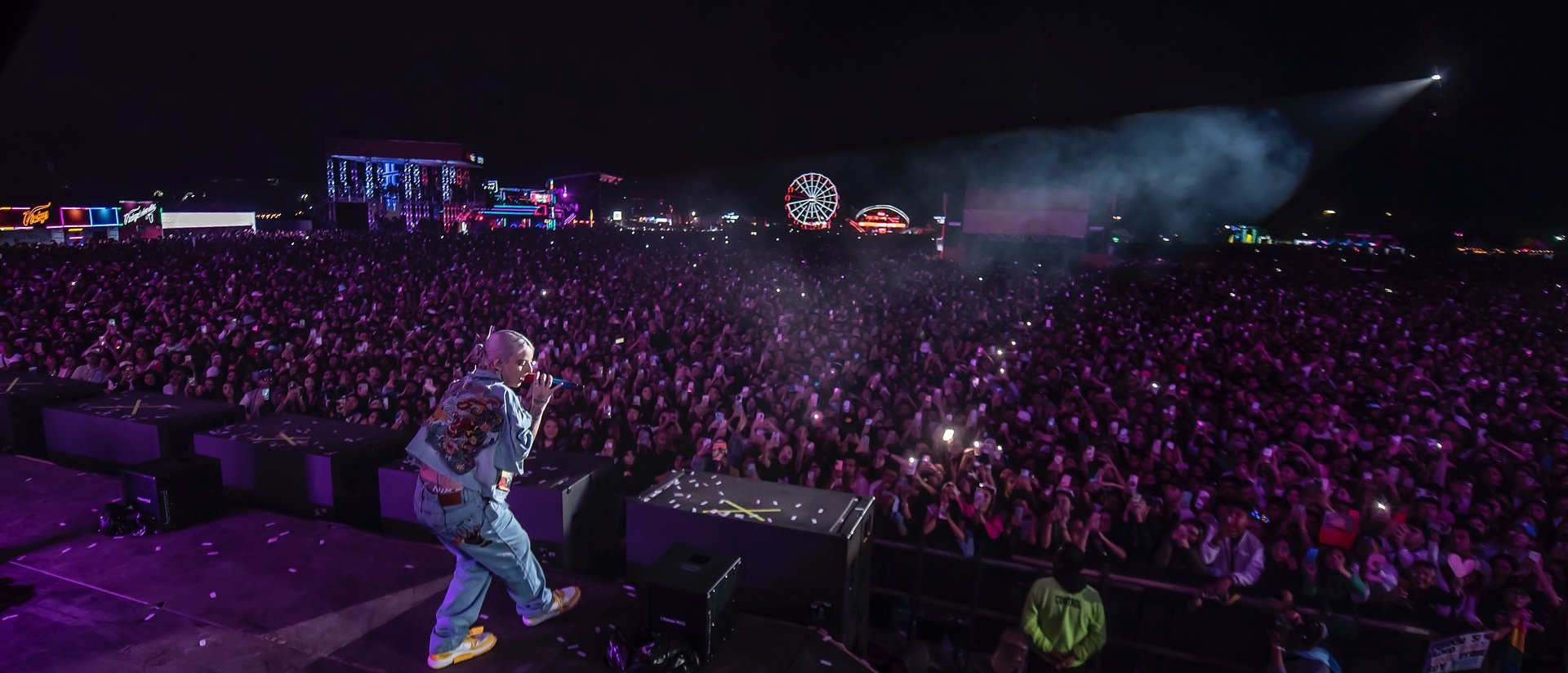 roastbrief's tweet card. Octubre, 2025.- En un movimiento donde la energía, la autenticidad y la voz propia marcan el ritmo, las mujeres se han convertido en una fuerza imparable.