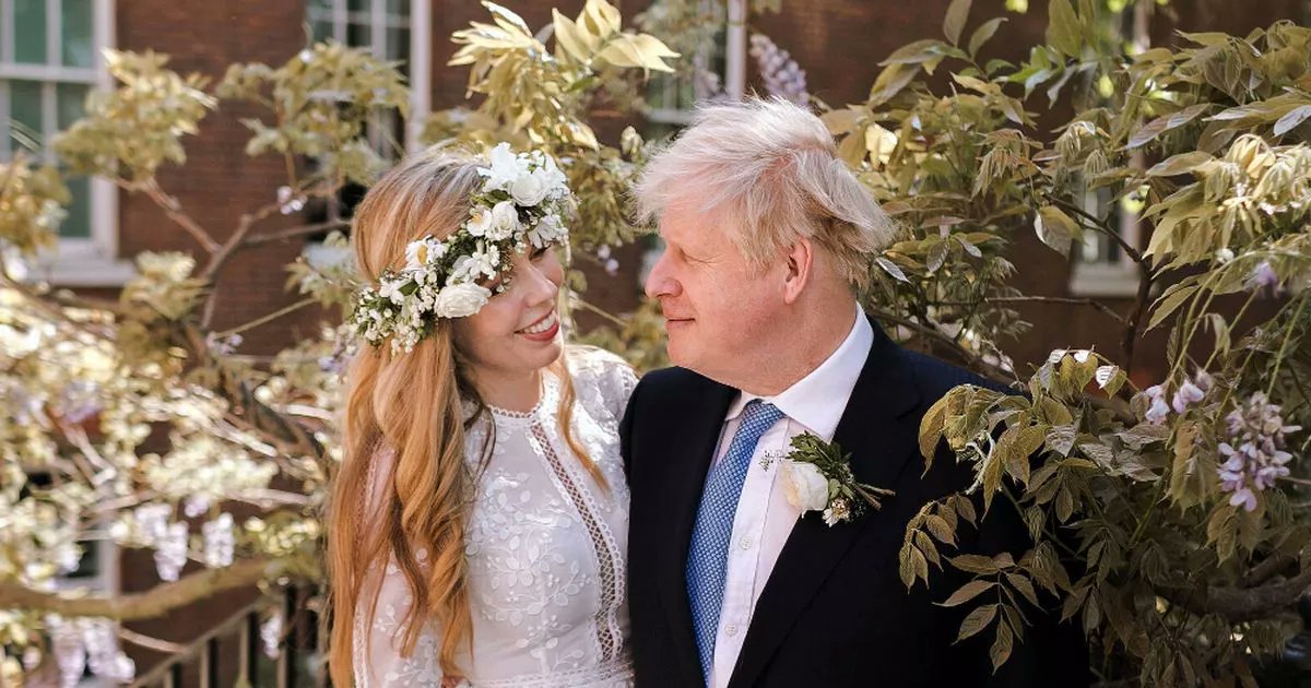 BestForBritain's tweet card. The disgraced ex-PM Boris Johnson recorded a donation of £23,853 from the JCB boss Anthony Bamford and his wife Carole for wedding bash costs at a grand Cotswolds country house