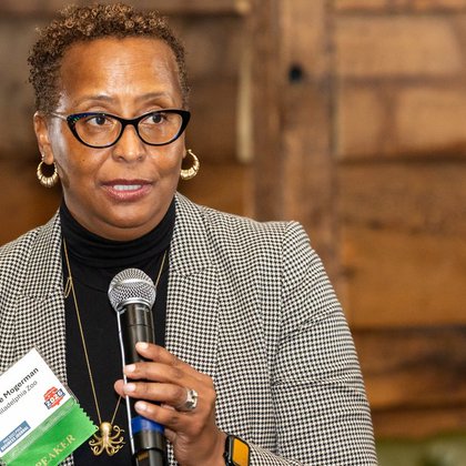 Tweet card summary image