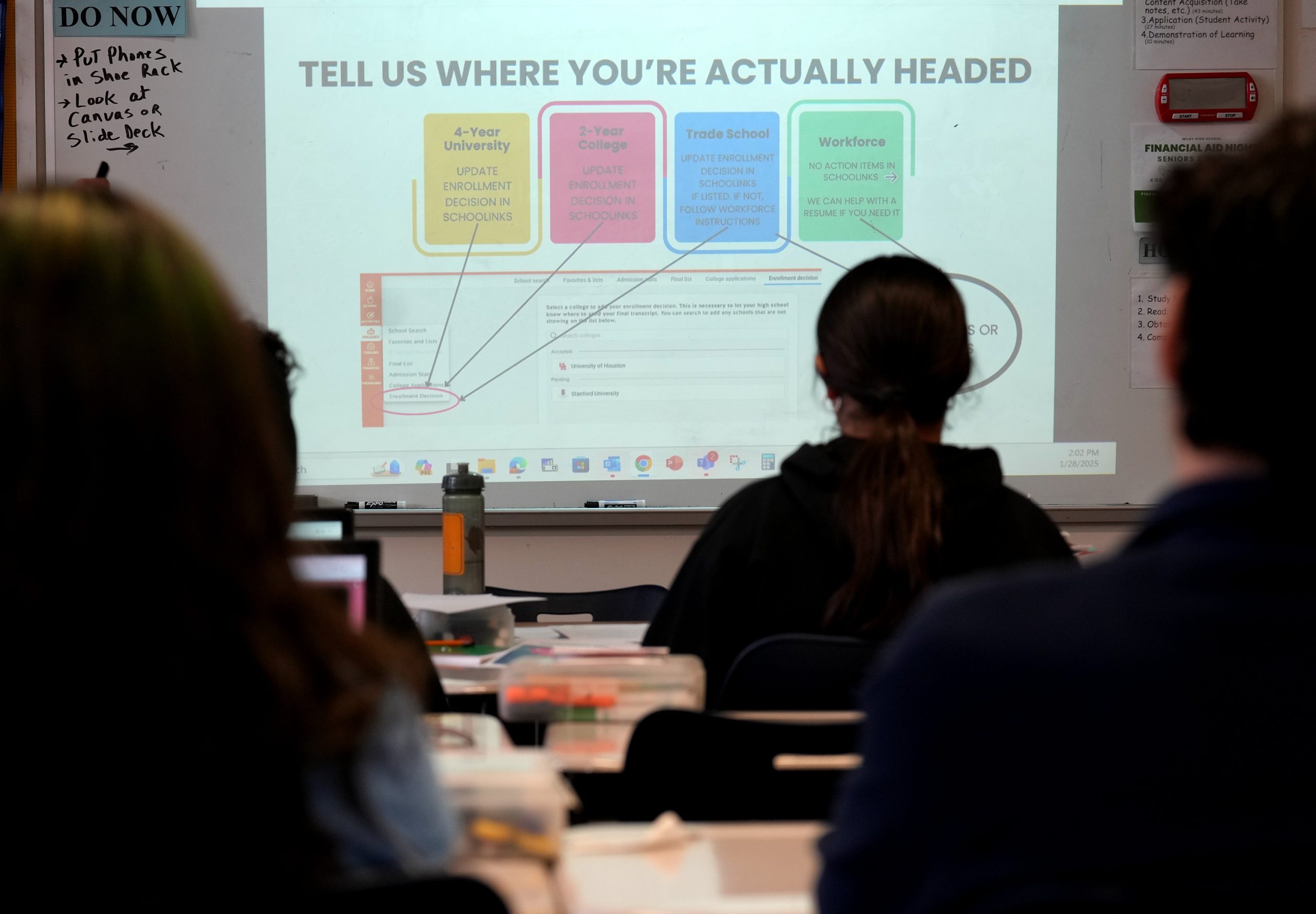 CommunityCCRC's tweet card. My experience in dual enrollment has been generally positive, but the program could be even better if high schools and colleges worked together to provide what students say they need most.