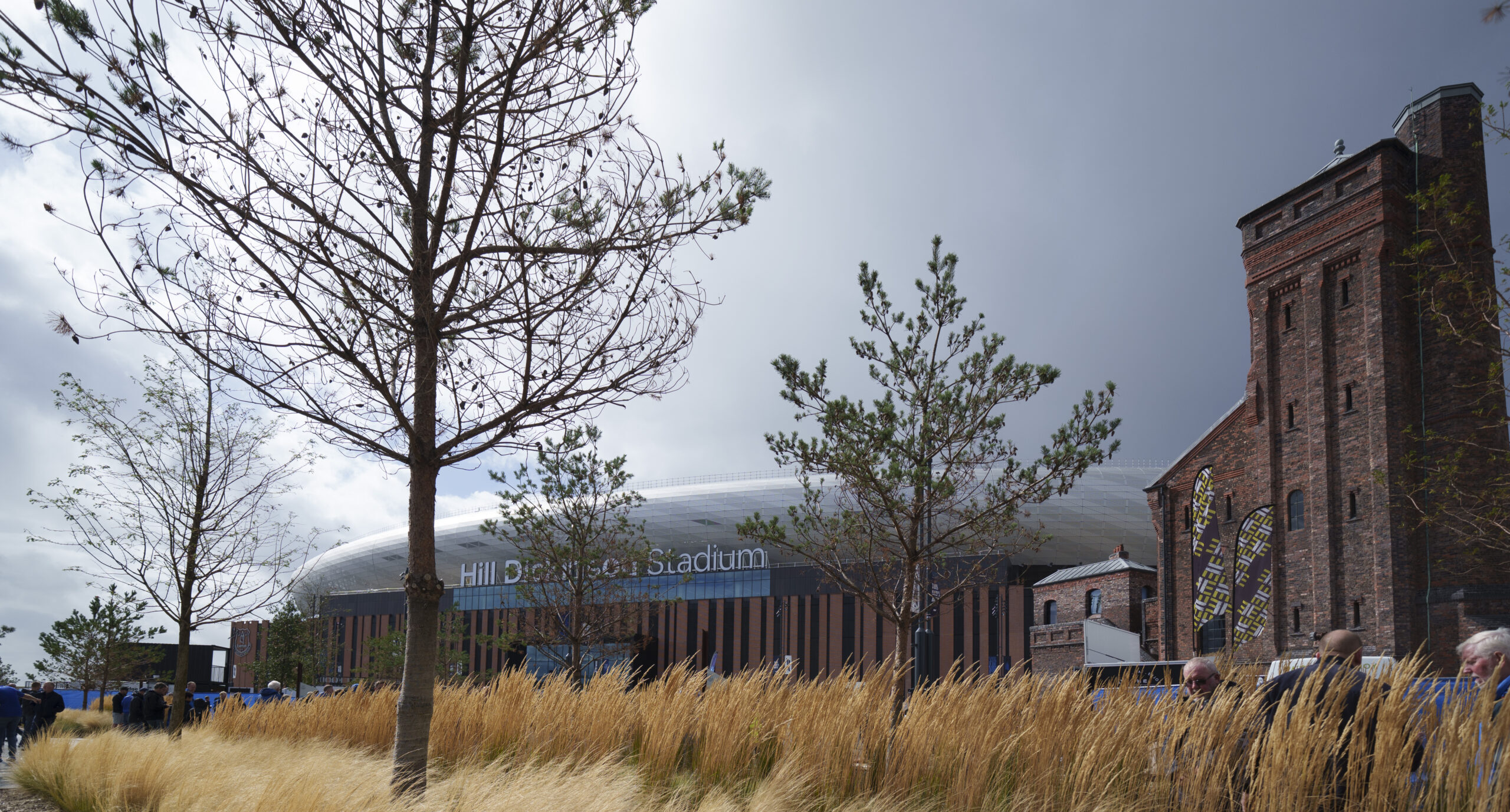 ClickEverton's tweet card. Everton will unveil a memorial to Gary Speed on the latest anniversary of his death.