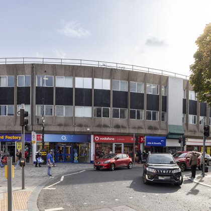 Tweet card summary image