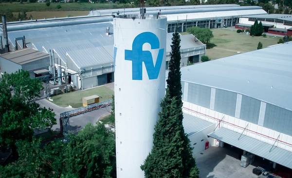 RodoadrianDM's tweet card. FV dispuso la suspensión de cientos de sus trabajadores.