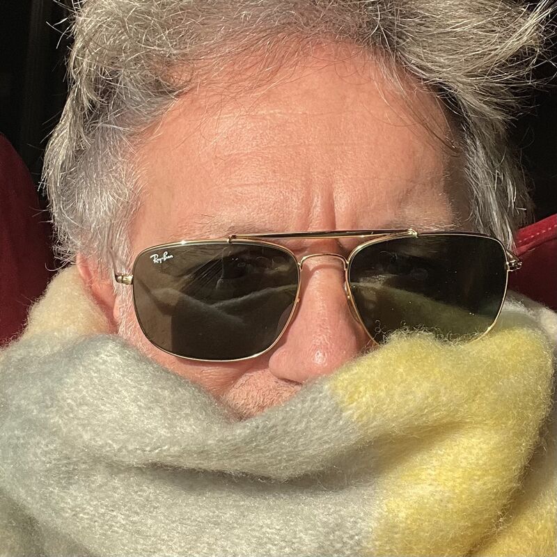 oliviermathiot's tweet card. 🤫 I have a secret (but for your eyes only). J'ai un secret (mais gardez-le pour vous) : if you do think you're spending too much of your (or my) valuable time in meetings every day, you might be...