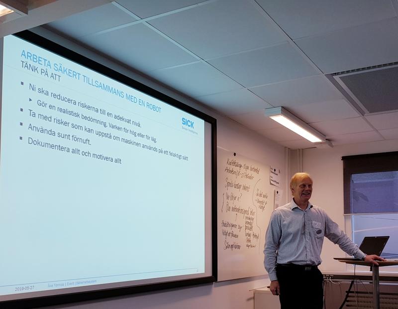 AutoPerception's tweet card. Åke Törnros från SICK berättar vad smf ska göra när du gör riskbedömningar. Idag dag 2 på kursen Samverkande applikationer med robotar #rise #fkg #produktion2030