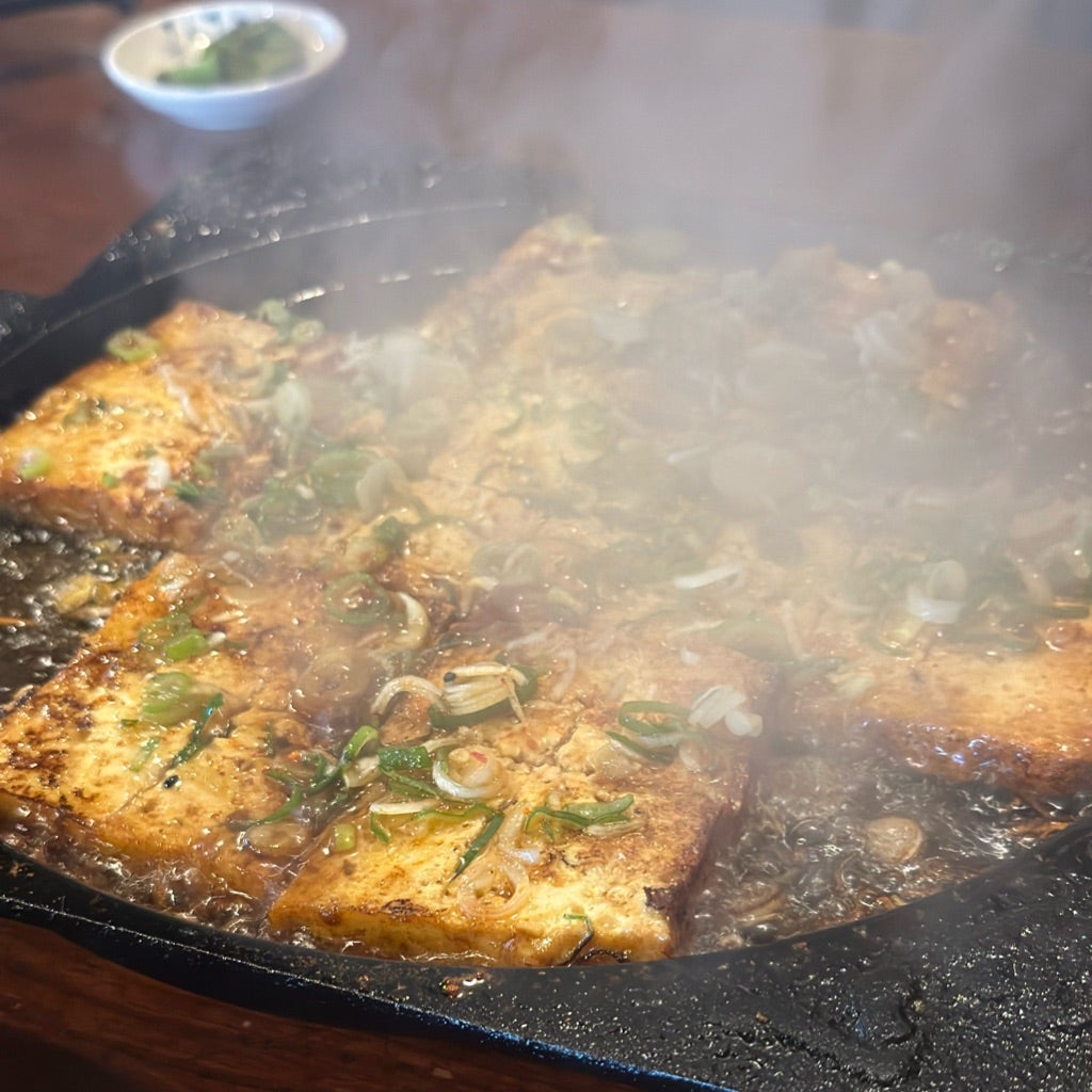 NoricoKato's tweet card. 楽しかったな、飛騨高山音楽とナチュラルワインのイベント「Function Vol.3」遊びに行ってきました。およそ2ヶ月振りの高山は、爽やかな秋真っ只中の気候…