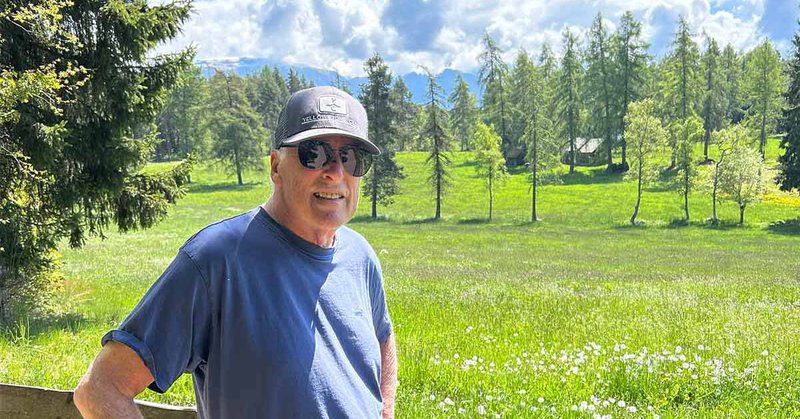 Tweet card summary image