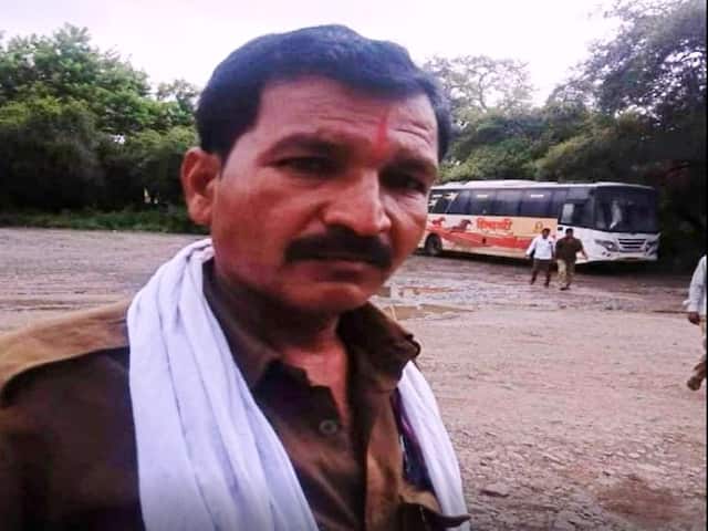 ShriGomeMsrtc's tweet card. St Workers Strike : नांदेडमध्ये आणखी एका एसटी कर्मचाऱ्याने आत्महत्या केली असल्याचे समोर आले आहे.