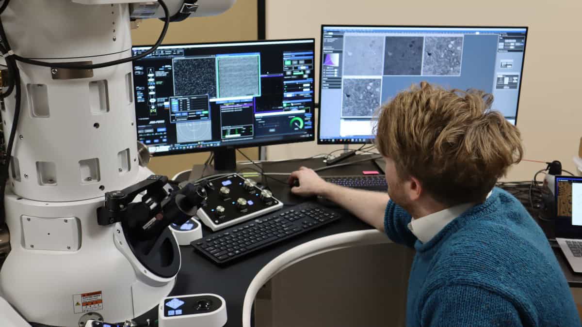 PhysicsWorld's tweet card. Pharmaceutical and catalysis research could benefit from new technique