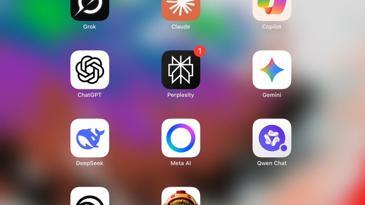 storytllrjewels's tweet card. It has taken humans millions of years to evolve and AI just a whisper of time. Of course it will be flawed, a minefield of questions and many rabbit holes to explore.