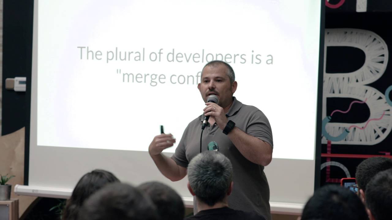 bcndotcode's tweet card. Diego Freniche - Keynote Vmobile