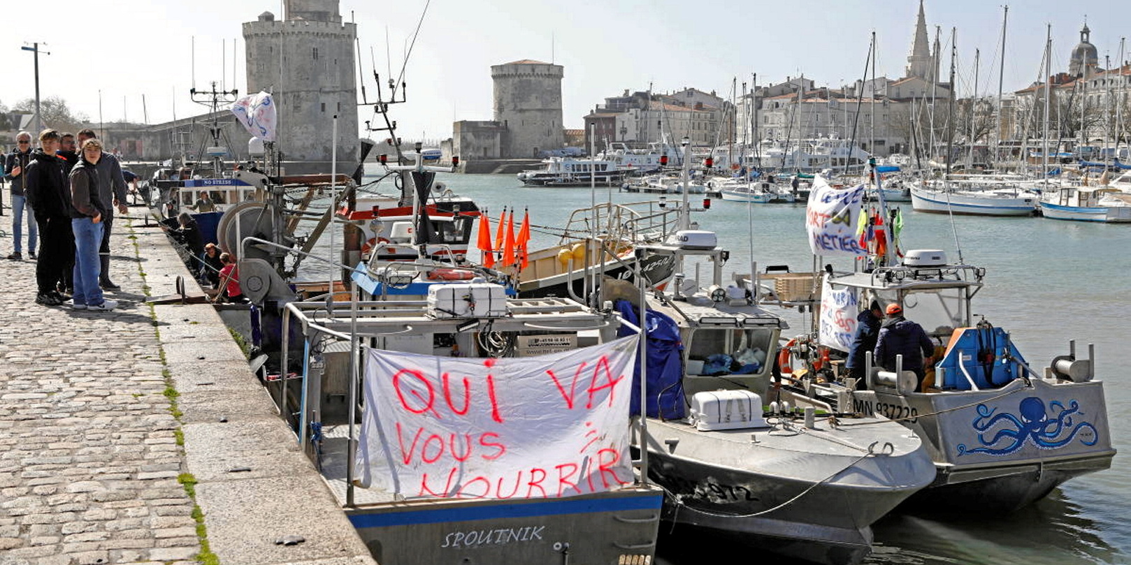 LePoint's tweet card. Moins médiatique que sa fondatrice, Claire Nouvian, il se nomme Flavien Kulawik, et a fait fortune comme prestataire pour les industries du plastique et pétrole…