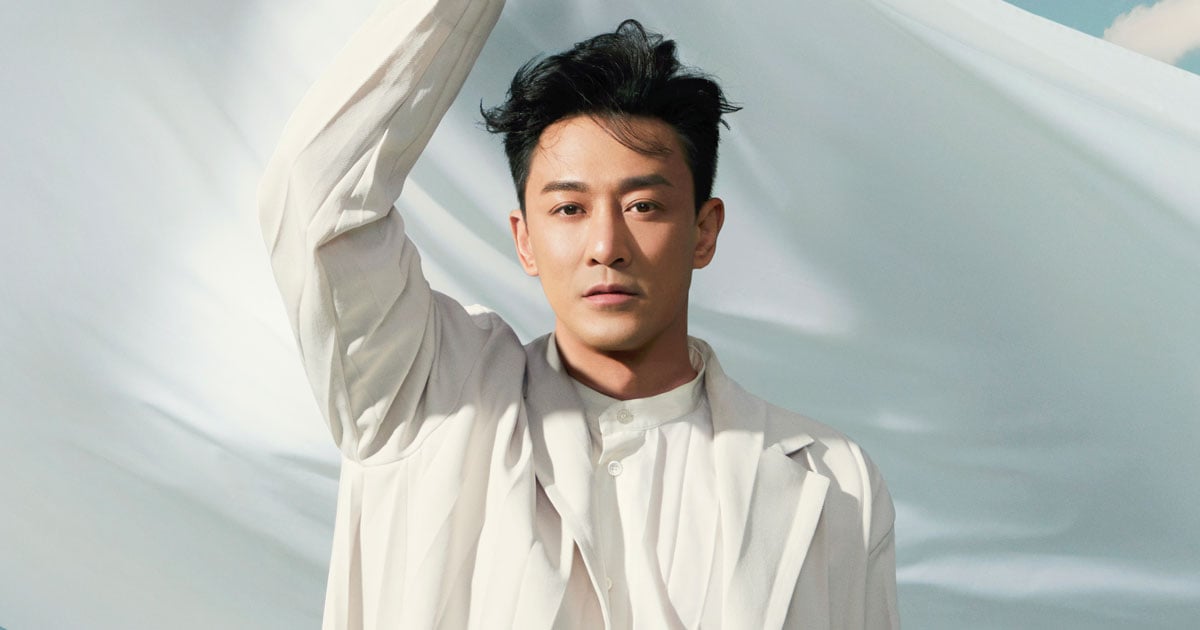 crea_web's tweet card. 　2026年1月に、歌手としてワールドツアー「Go With The Flow」日本公演を開催するレイモンド・ラム（林峯）。独占インタビュー【後篇】では、9年…