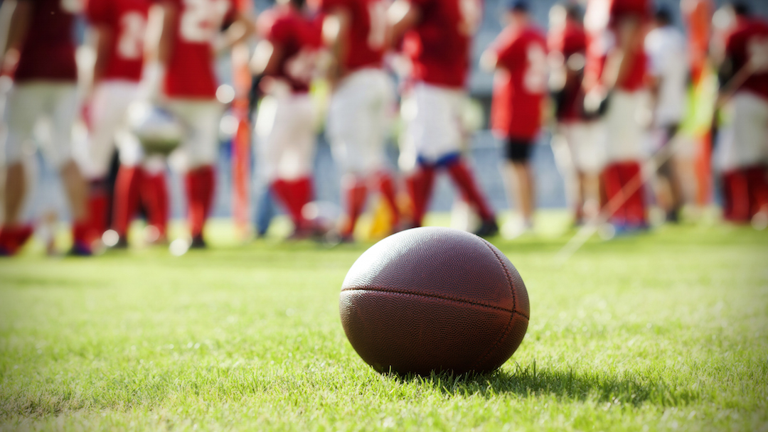 davecisar's tweet card. When we talk about football, we usually talk about our favorite teams and the games they play.