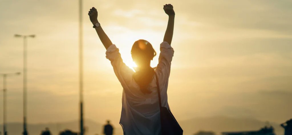 SRQTechExec's tweet card. Workers in Japan took Fridays off, and productivity went up 40 percent.This is a big milestone for any company thinking about making Friday an official day off.According to findings at Microsoft,...