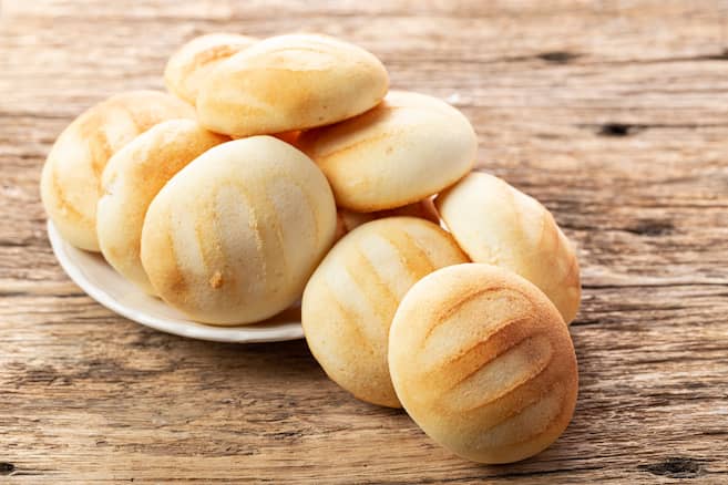 SantandereanoC's tweet card. Uno de los ingredientes del pandebono, catalogado como el mejor pan del mundo, se produce en zonas remotas de la Amazonia, en Caquetá.