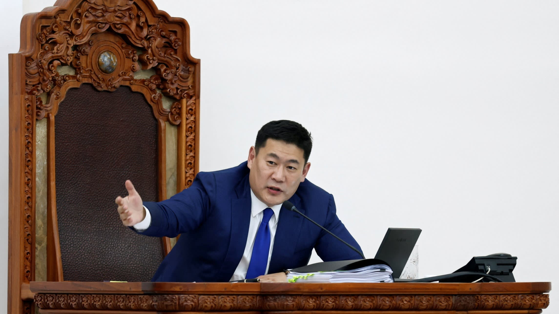 FT's tweet card. Luvsannamsrain Oyun-Erdene loses parliamentary vote in country with vast mineral wealth