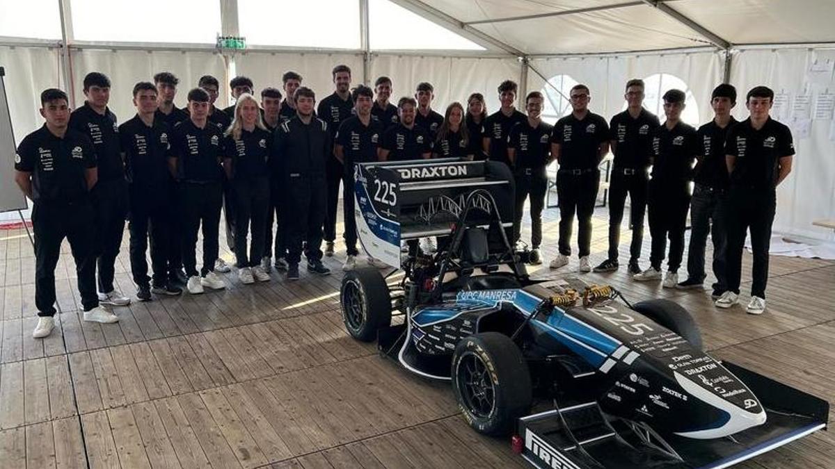 diariRegio7's tweet card. Els estudiants d’enginyeria de la universitat manresana s'han imposat a la prova que s’ha celebrat a Holanda