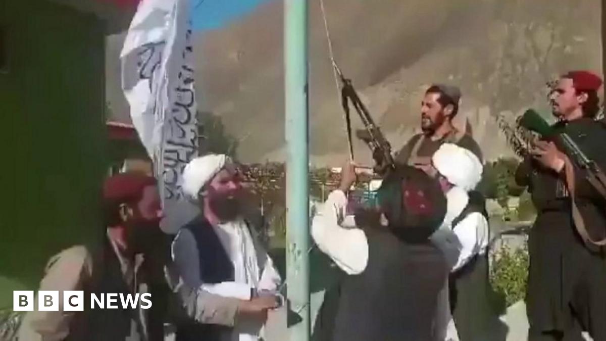 albertomura's tweet card. The Taliban raise their flag over Panjshir Valley, but resistance fighters deny being defeated.