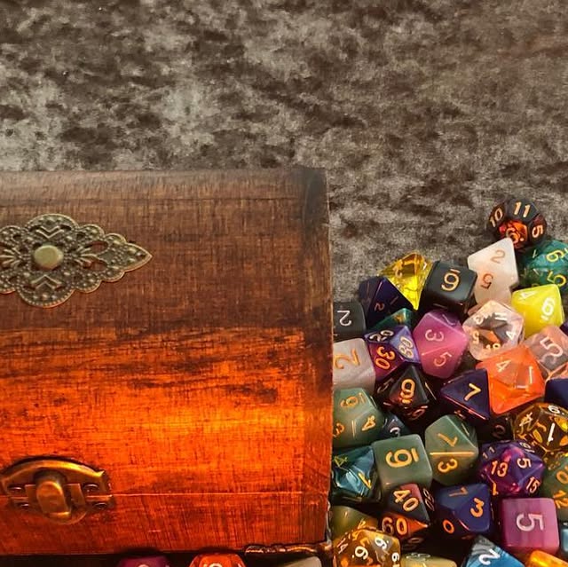 Graphicidea1's tweet card. Bobby and Claudia Briggs (@creativequestuk) • Instagram photo