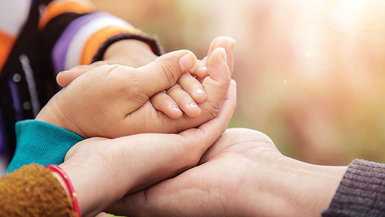 DrRaghuramRao's tweet card. Policemen will now play the role of guardian for those children and take good care of them.