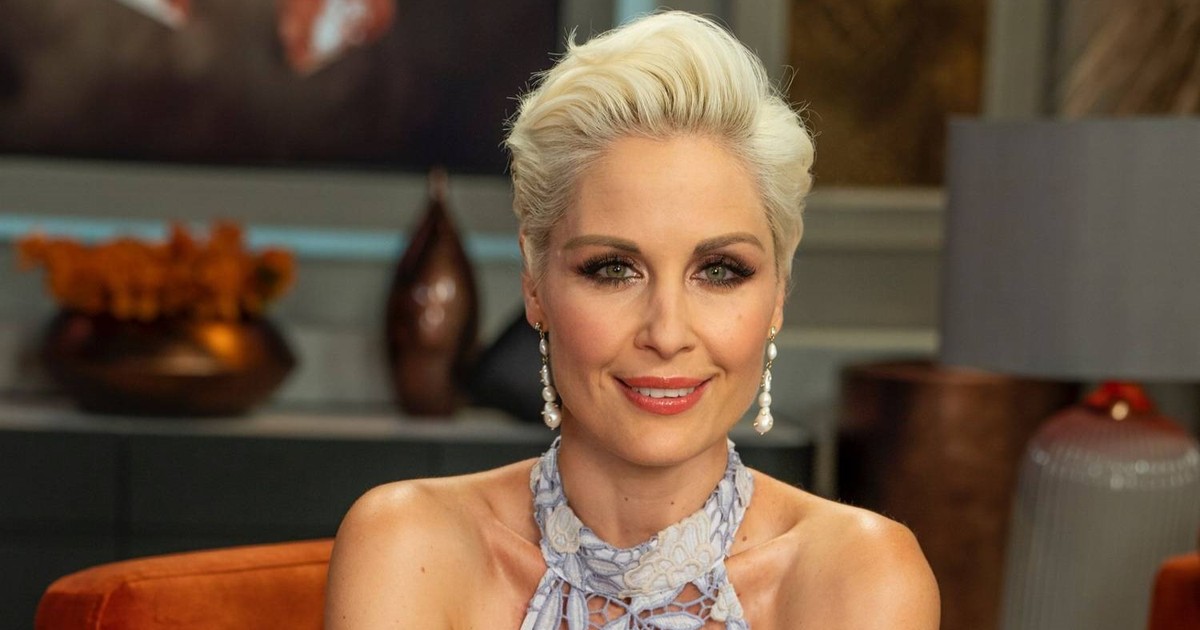 HuNoizz's tweet card. Orosz Barbara végre felhőtlenül boldognak mondhatja magát, most, hogy megszabadult a sok stressztől az életében. Két és fél hétig a francia Riviérán nyaralt a titokzatos férjével. Flor családját is...