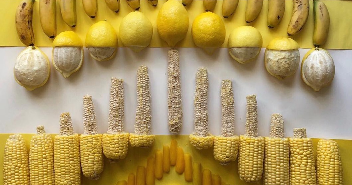 kenderbox's tweet card. This artist loves to play with his food.