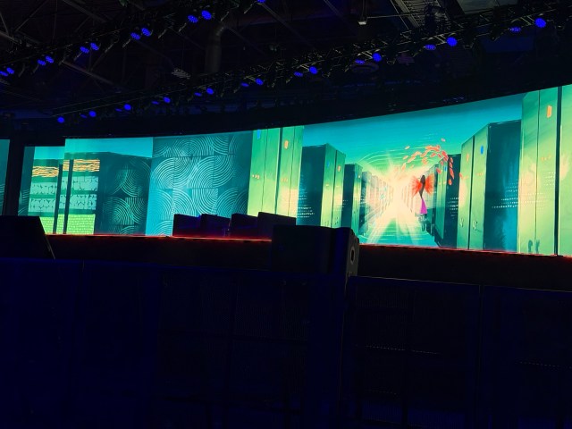 ZedDBA's tweet card. If you missed my day 3 part 3, you can view it here. Keynote: Building the Cloud for You It was my final keynote at Oracle AI World, and I arrived early to secure my usual spot at the front. Clay M…