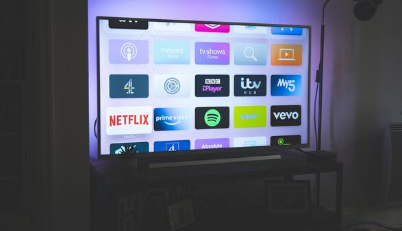 DelhiDiplomacy's tweet card. Smart TV platforms differ in speed, layout, features, and ease of use. Android TV, webOS and Tizen each deliver distinct strengths that guide users towards their preferred viewing style.