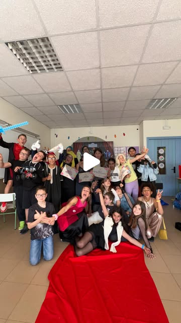 vedrunaartes's tweet card. Escola Vedruna Artés (@vedrunaartes) • Instagram reel