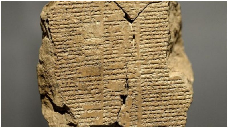 SRIENTERPRISEZ's tweet card. Artificial Intelligence is Deciphering the World’s Oldest Writings