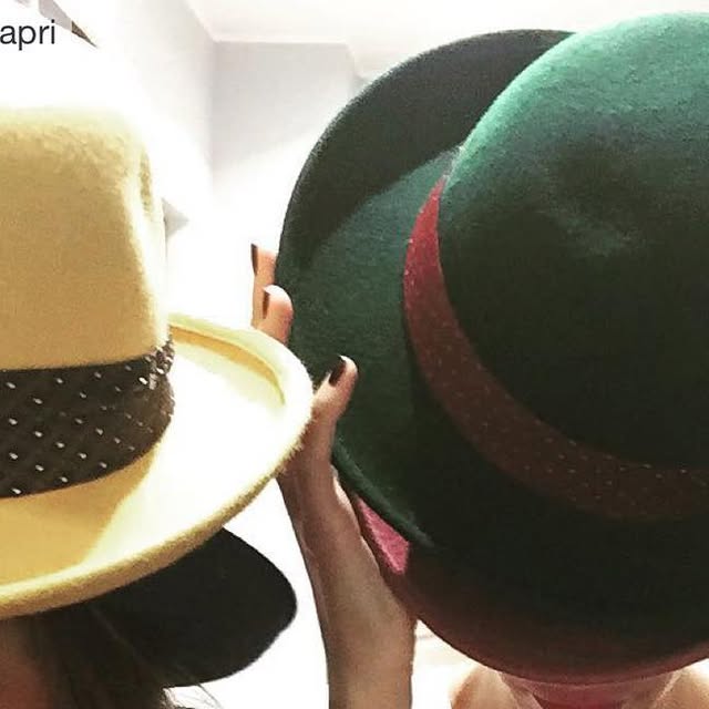 SCIUMEACCESSORI's tweet card. Sciumé (@sciumeaccessori) • Instagram photo