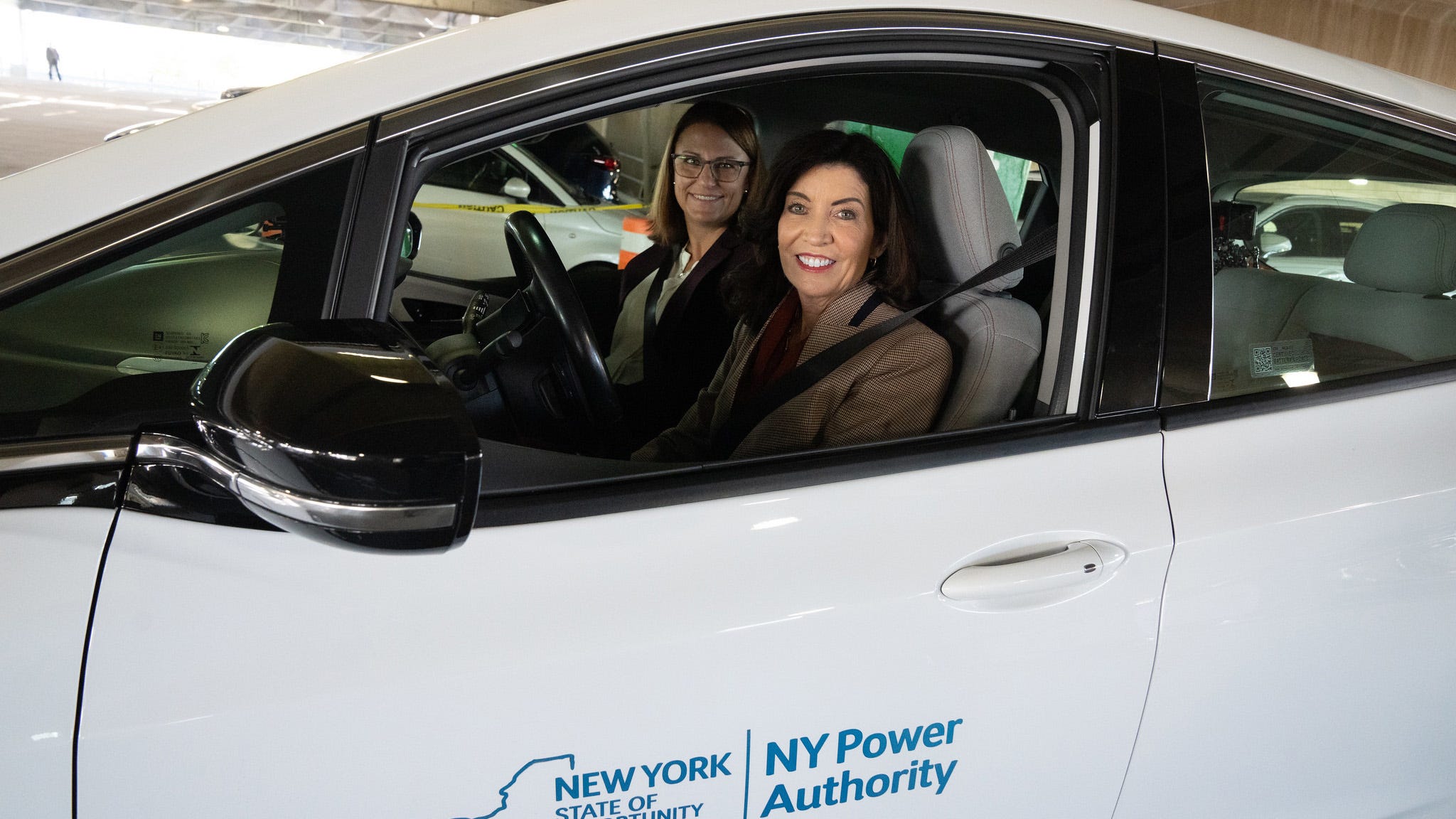 MotorTrend's tweet card. New York is following California's lead and banning the sale of new gasoline vehicles in the state by 2035. Can automakers meet the requirement?