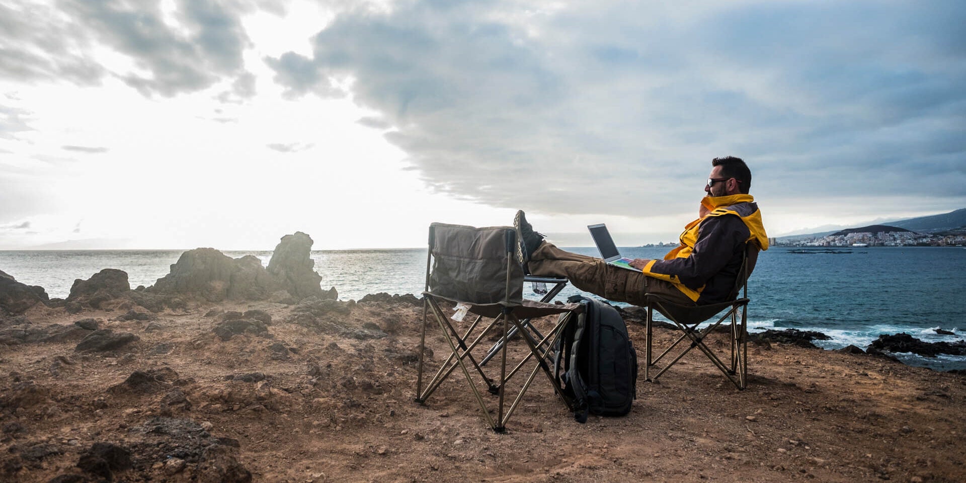 saswatab's tweet card. Looking for a new job, but don't want to be tied down to an office? These are the best fully remote jobs being hired for this April.