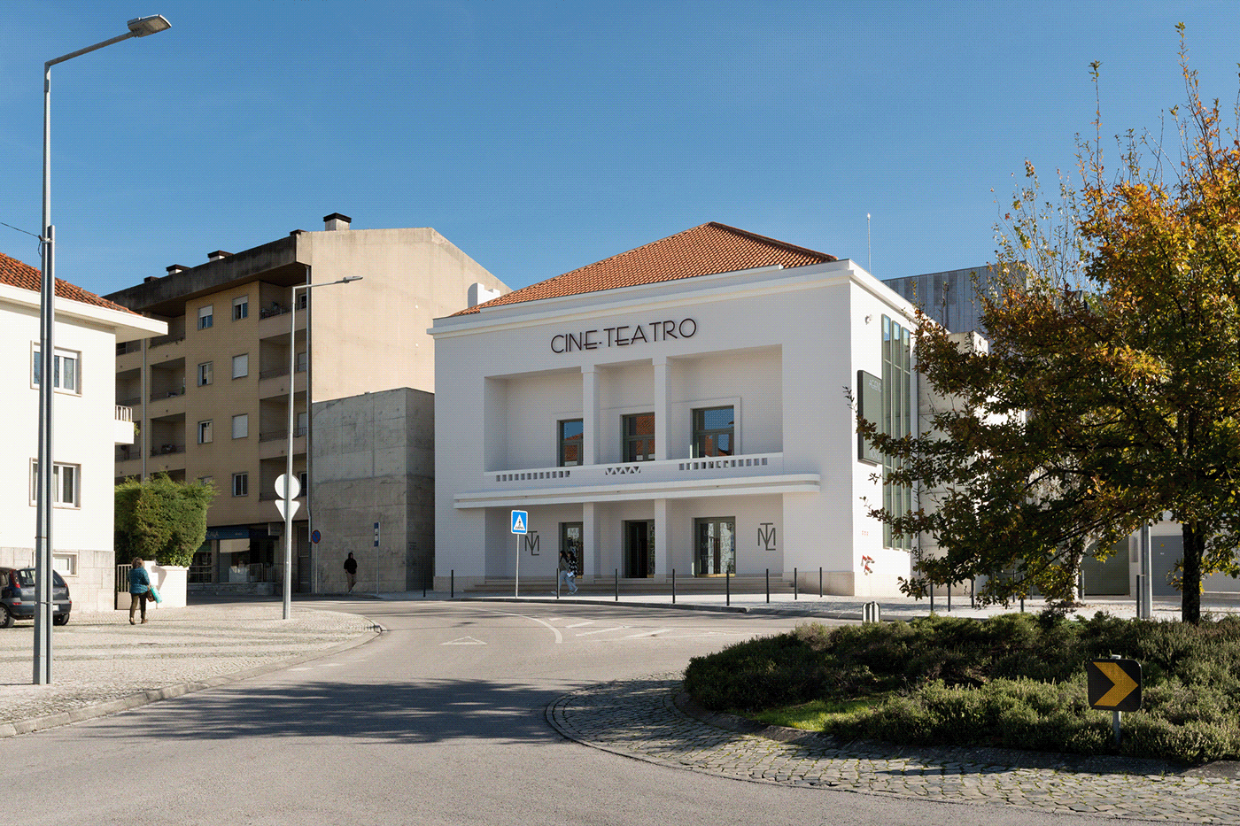 saurospagnol's tweet card. More than half a century after its construction, Teatro Municipal da Lousã reopened its doors completely renovated, with a new identity, upgraded facilities, and an excellent program that includes...