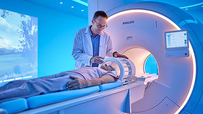 cpap_tech's tweet card. Philips' performance impacted by headwinds; order book strength and improving component supplies expected to deliver growth and profitability improvement from second half of 2022 onwards.