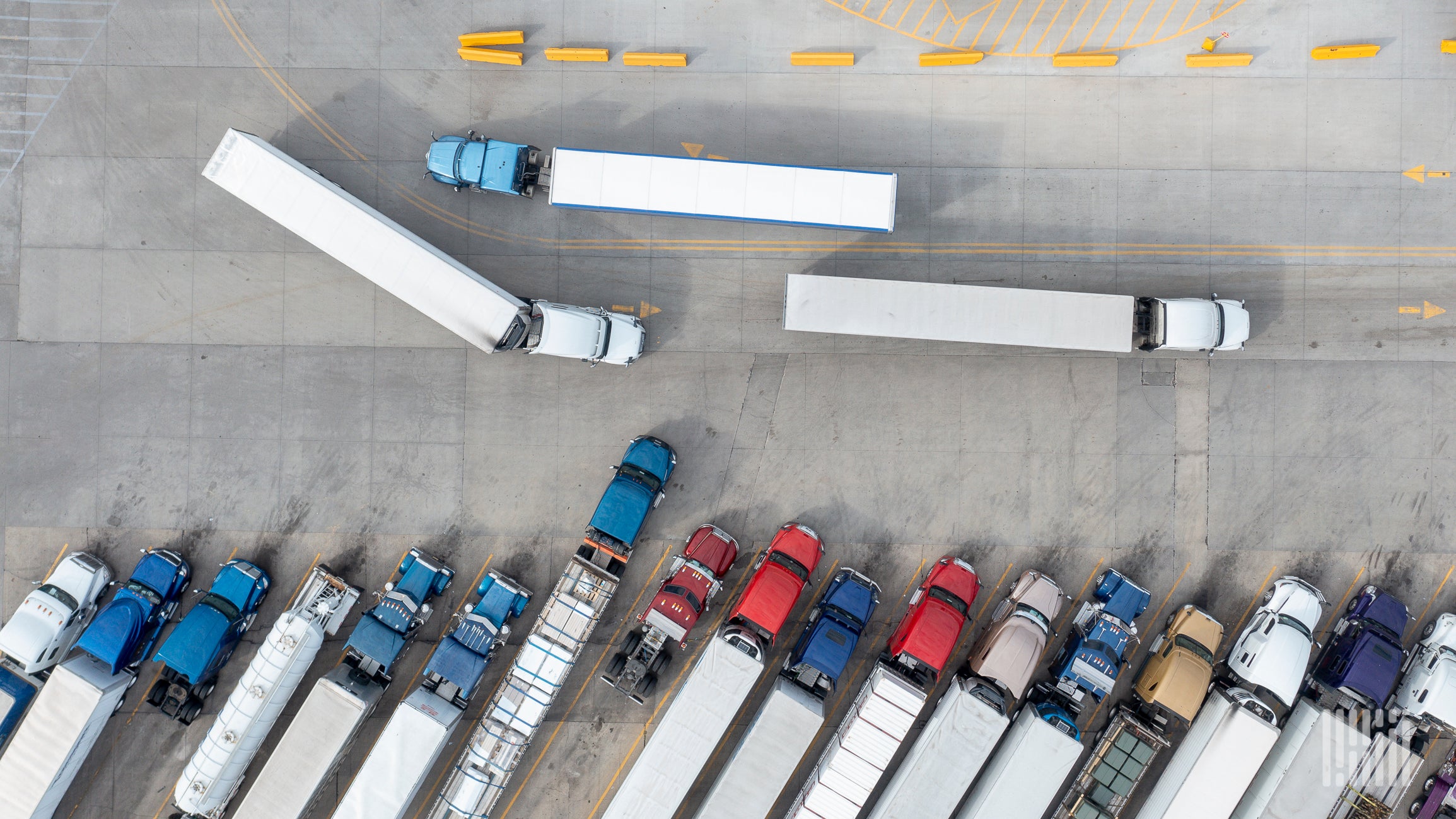 AST_Dispatch's tweet card. The incumbent TMS provider is unifying its carrier and shipper platforms to generate network effects.