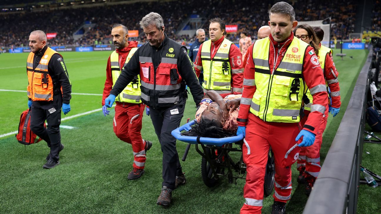 DocMerazESPN's tweet card. Torino confirmó qué problema sufrió el delantero colombiano en la rodilla.