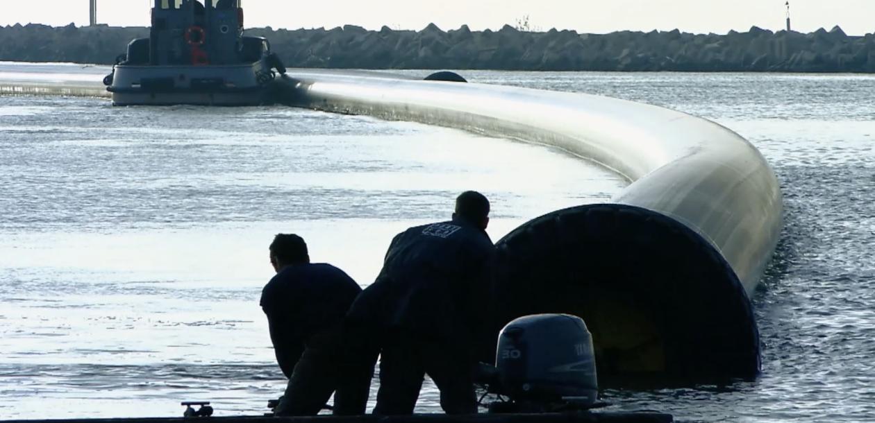 leblob_'s tweet card. Menacée par des sécheresses de plus en plus intenses, la Catalogne explore différentes solutions pour anticiper les crises à venir, en particulier le dessalement et la réutilisation des eaux usées.