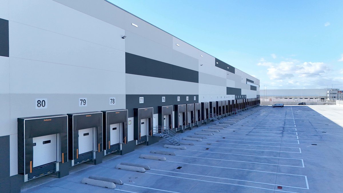 xm2_pormetro2's tweet card. Dia invertirá más de 70 millones en ampliar y modernizar su red logística en España con seis nuevos centros y un 40% más de superficie hasta 2029